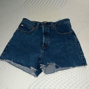 LEVI jean shorts (ribcage shorts) NWOT